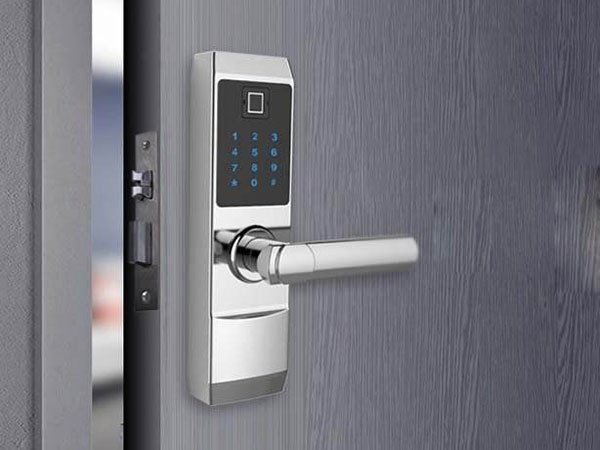 青阳24小时上门开锁公司